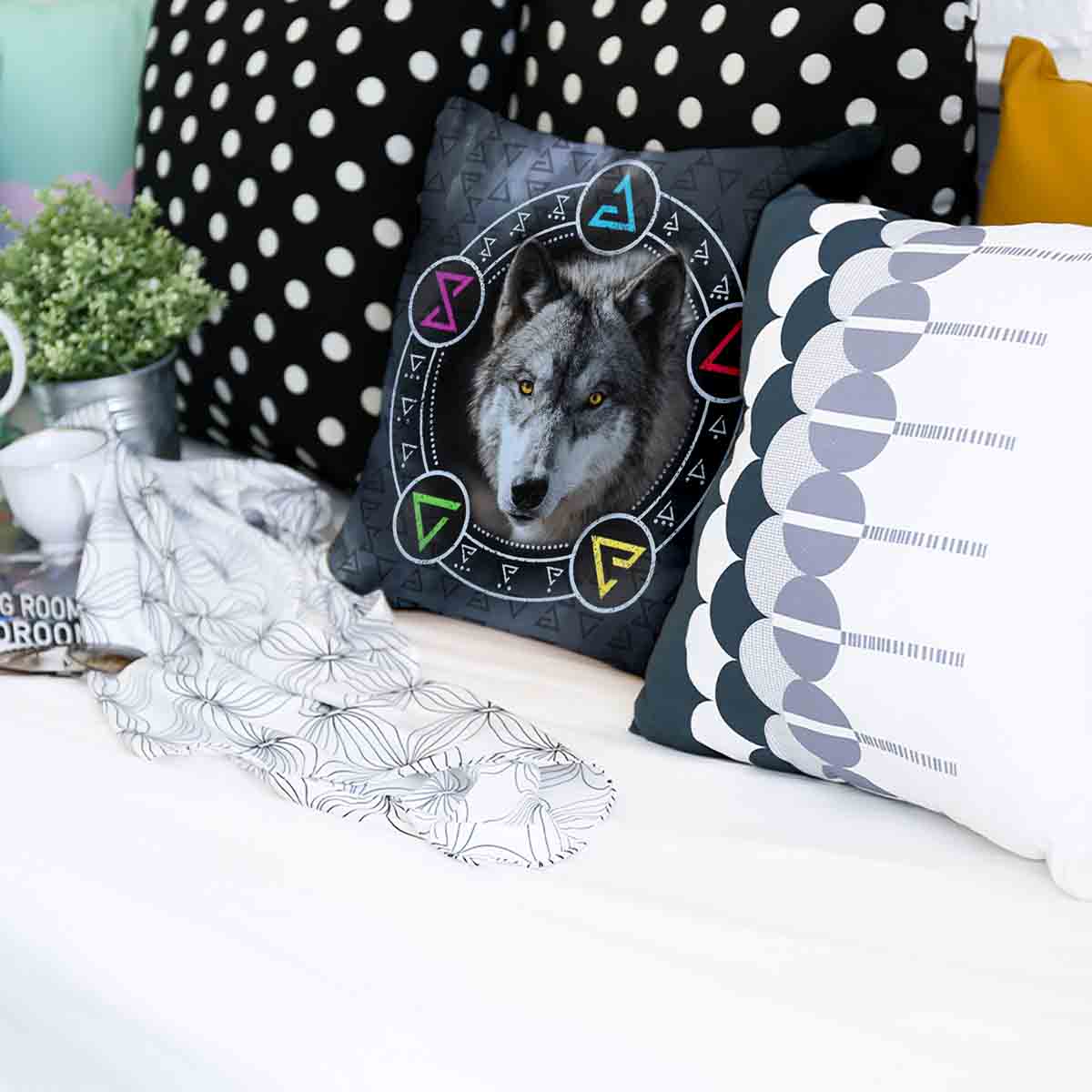 Health Pillow Gray with Wolf