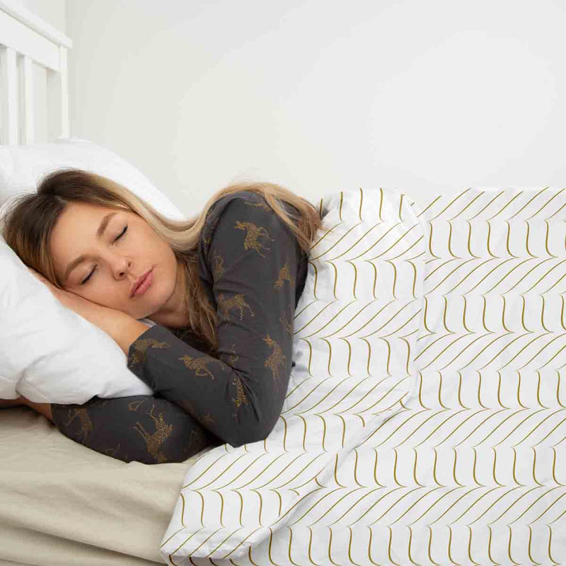 Set di biancheria da letto con coperta terapeutica a forma di V dorata
