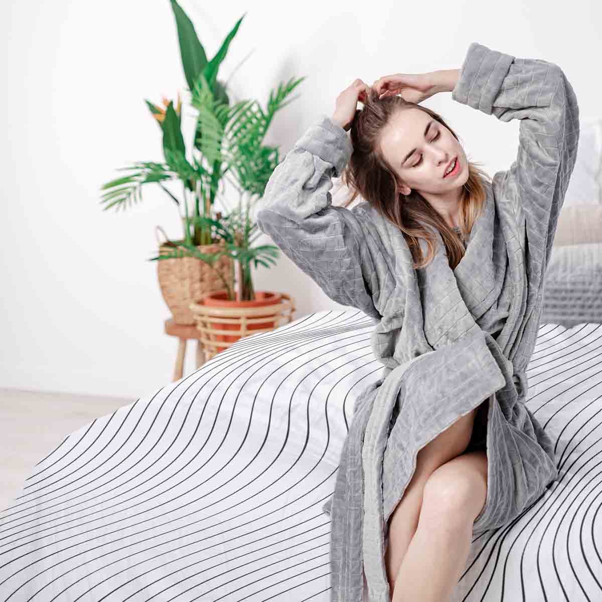 Set di biancheria da letto con coperte terapeutiche onde radio nere