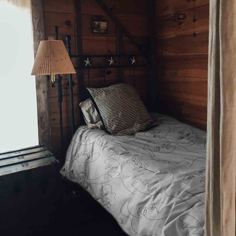 Theapiedecken bedding set, woman's face, boho style.