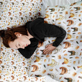 Therapy blanket bedding set, white with chickens.