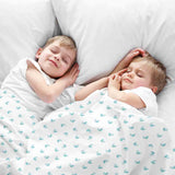 Coperte terapeutiche con rivestimento in cotone bianco con cuoricini blu