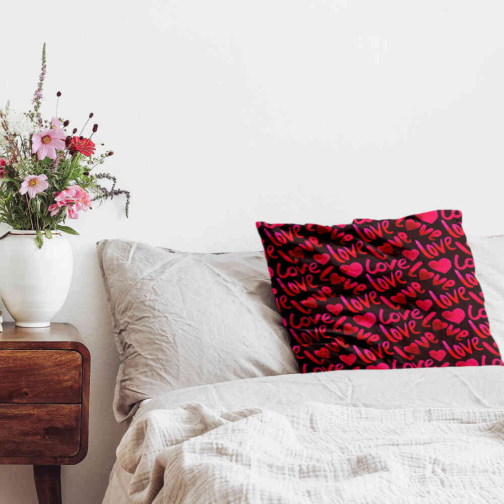 Health pillow black with lettering Love