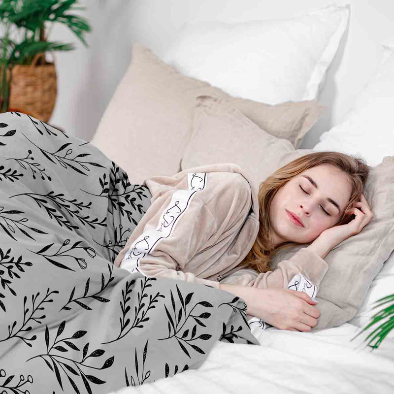 Therapy blanket bedding set, white with black branches.