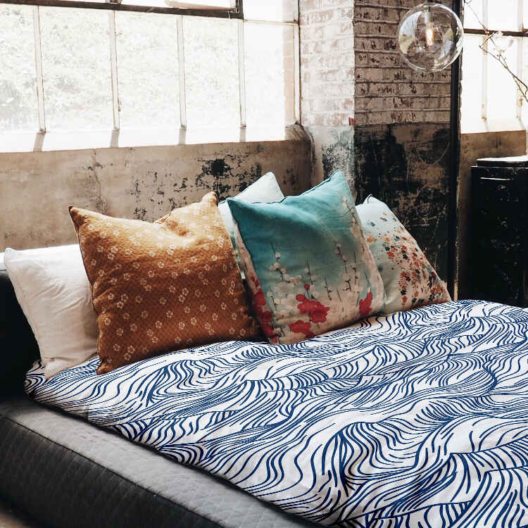 Therapy blankets bedding set waves in blue