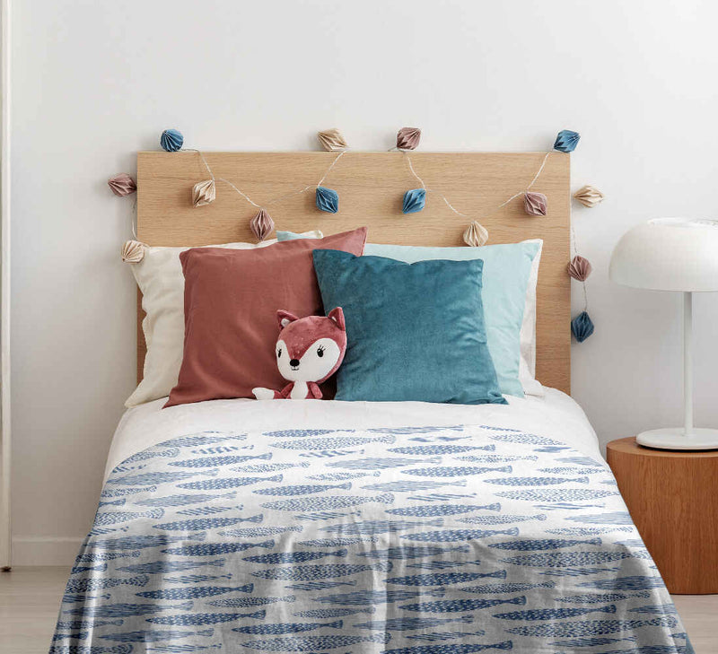 Therapy blanket and bedding set, blue fish design.