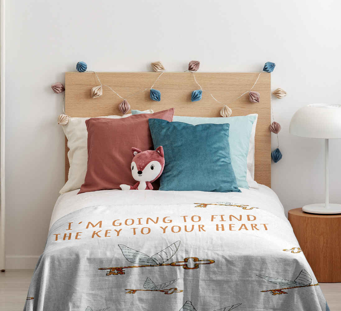 Original therapy blanket - cotton cover white with flying key