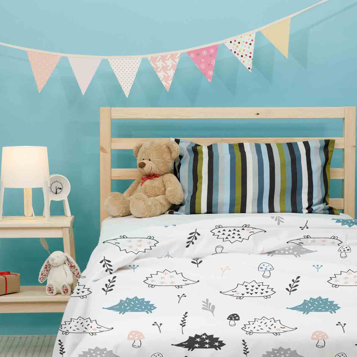 Therapy blankets bedding set white with hedgehog