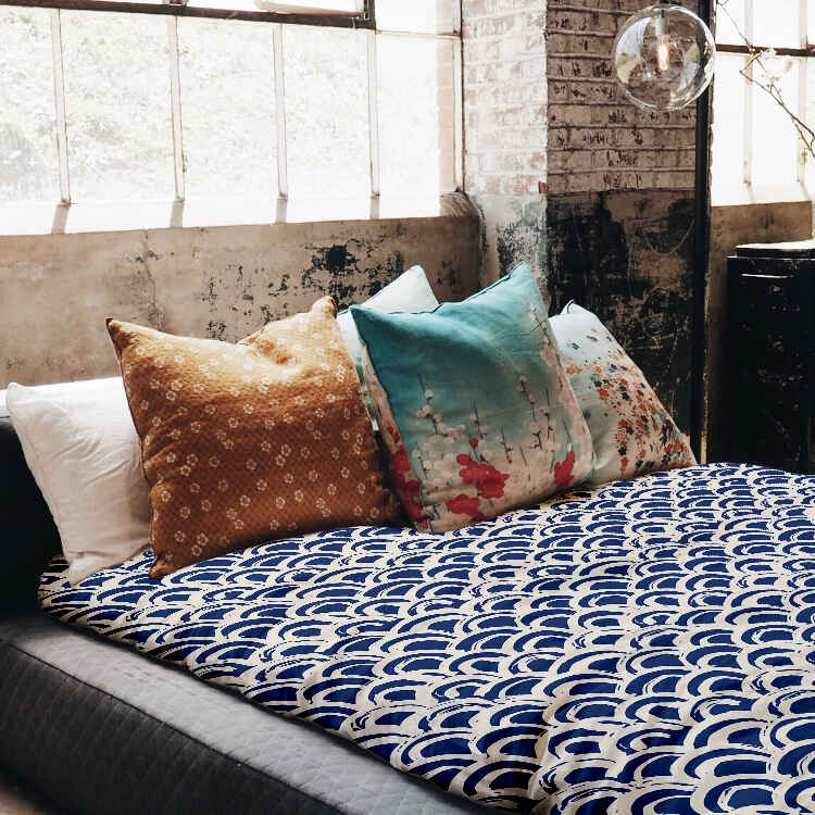 Therapy blanket and bedding set, blue wave pattern.