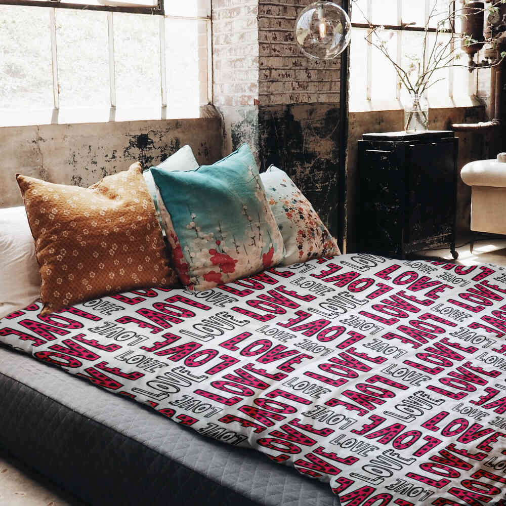 Therapy blankets bedding set white L.O.V.E