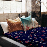 Therapy blanket and bedding set, blue, currant.