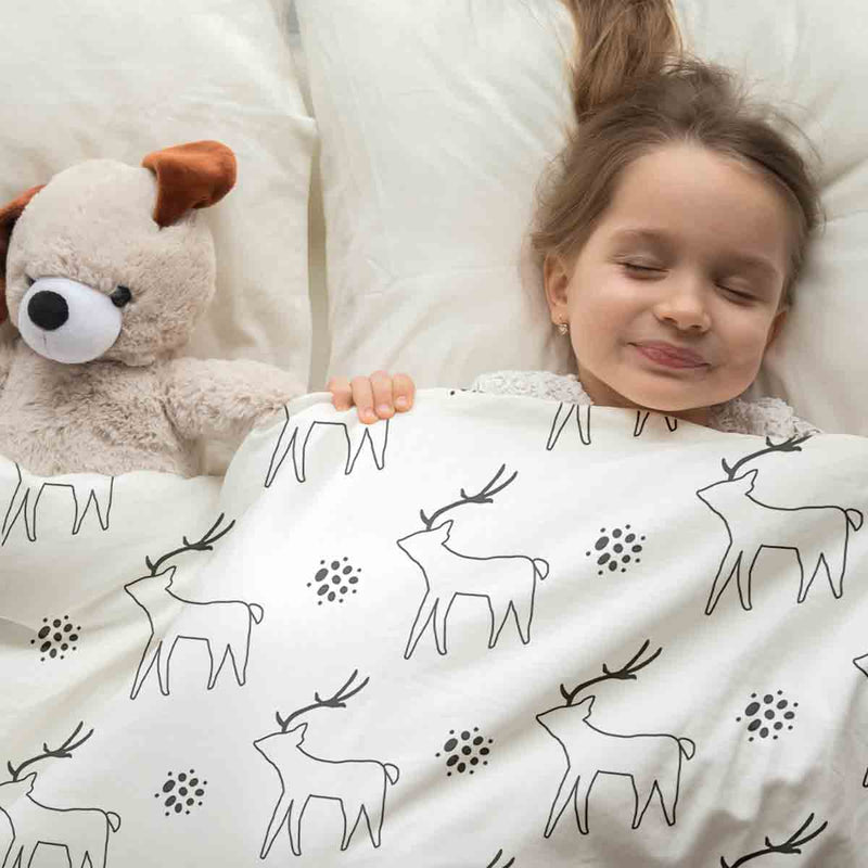 Therapy blanket and bedding set, white with deer.