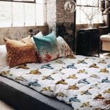 Therapy blanket bedding set, white with bull heads.