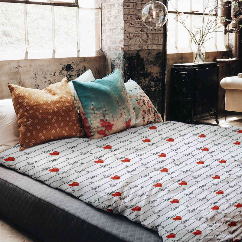 Set di biancheria da letto con coperta terapeutica bianca con scritta Love