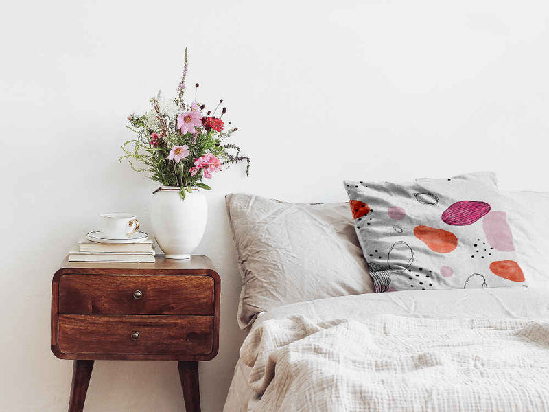 Health pillow abstract circles