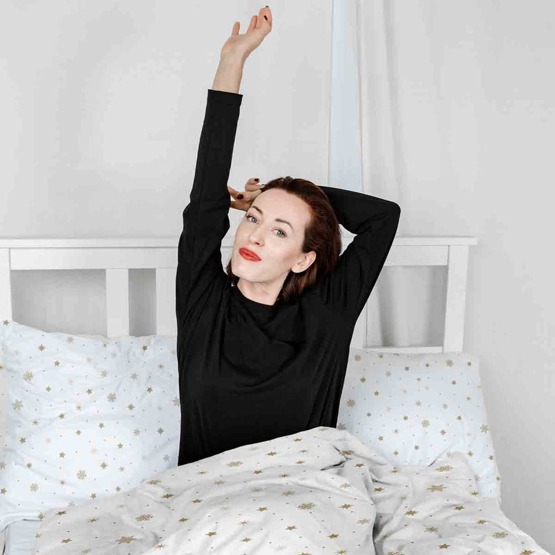 Therapy blanket and bedding set, white with golden stars.
