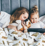 Set de ropa de cama con mantas terapéuticas blancas con búhos