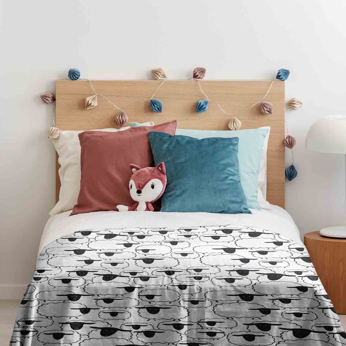 Therapy blankets bedding set white with sheep