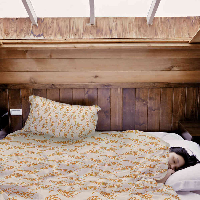 Set di biancheria da letto con coperta terapeutica bianca con grano giallo
