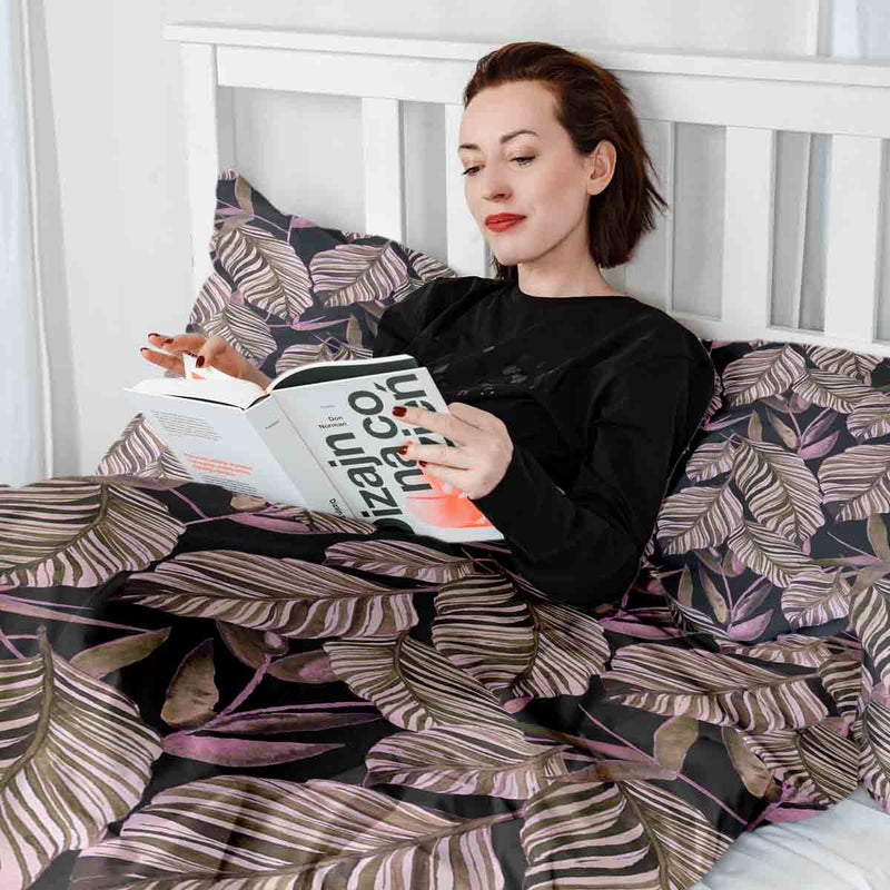 Juego de ropa de cama con manta terapéutica negro con hojas moradas