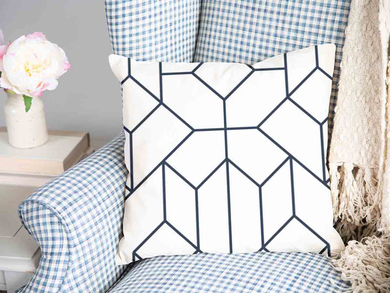 Almohada de salud blanca con patrón negro
