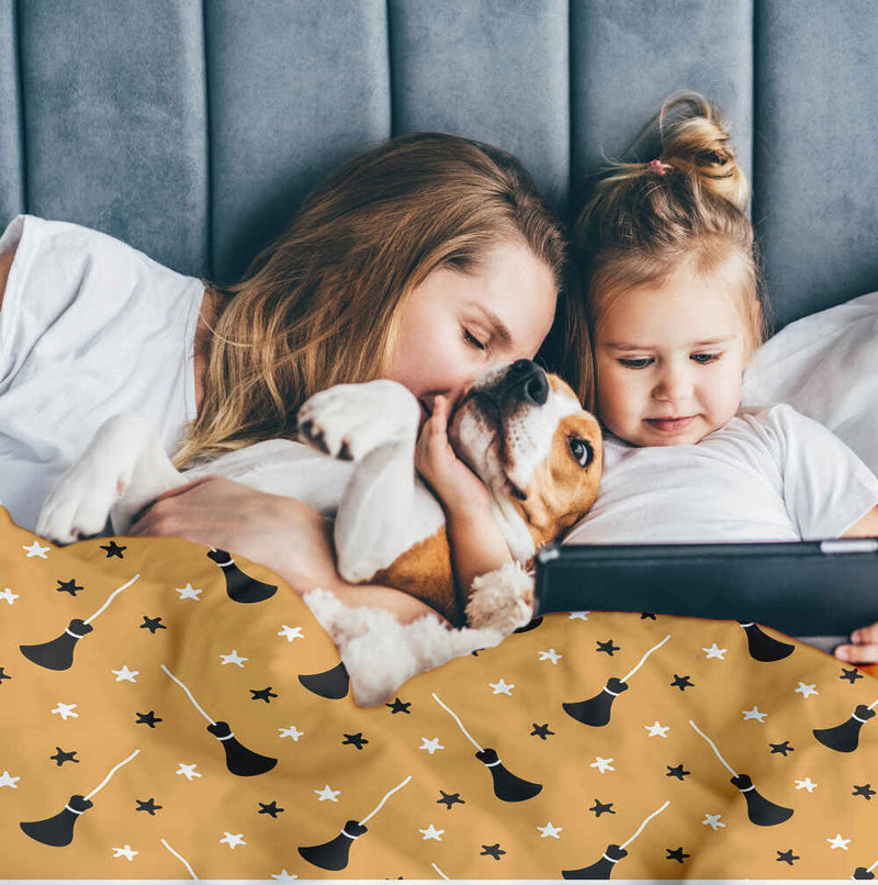 Juego de ropa de cama con manta terapéutica naranja con escoba de Potter