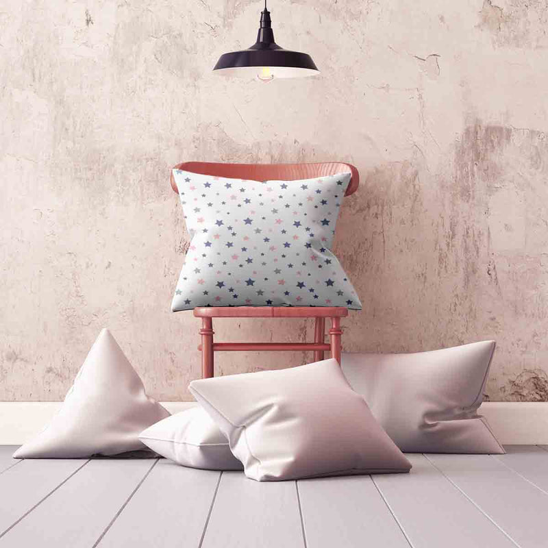 Cuscino sanitario bianco con stelle