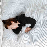 Juego de ropa de cama con mantas terapéuticas ondas de radio negras