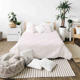 Set de ropa de cama con manta terapéutica rosa con ondas
