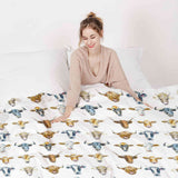 Therapy blanket bedding set, white with bull heads.