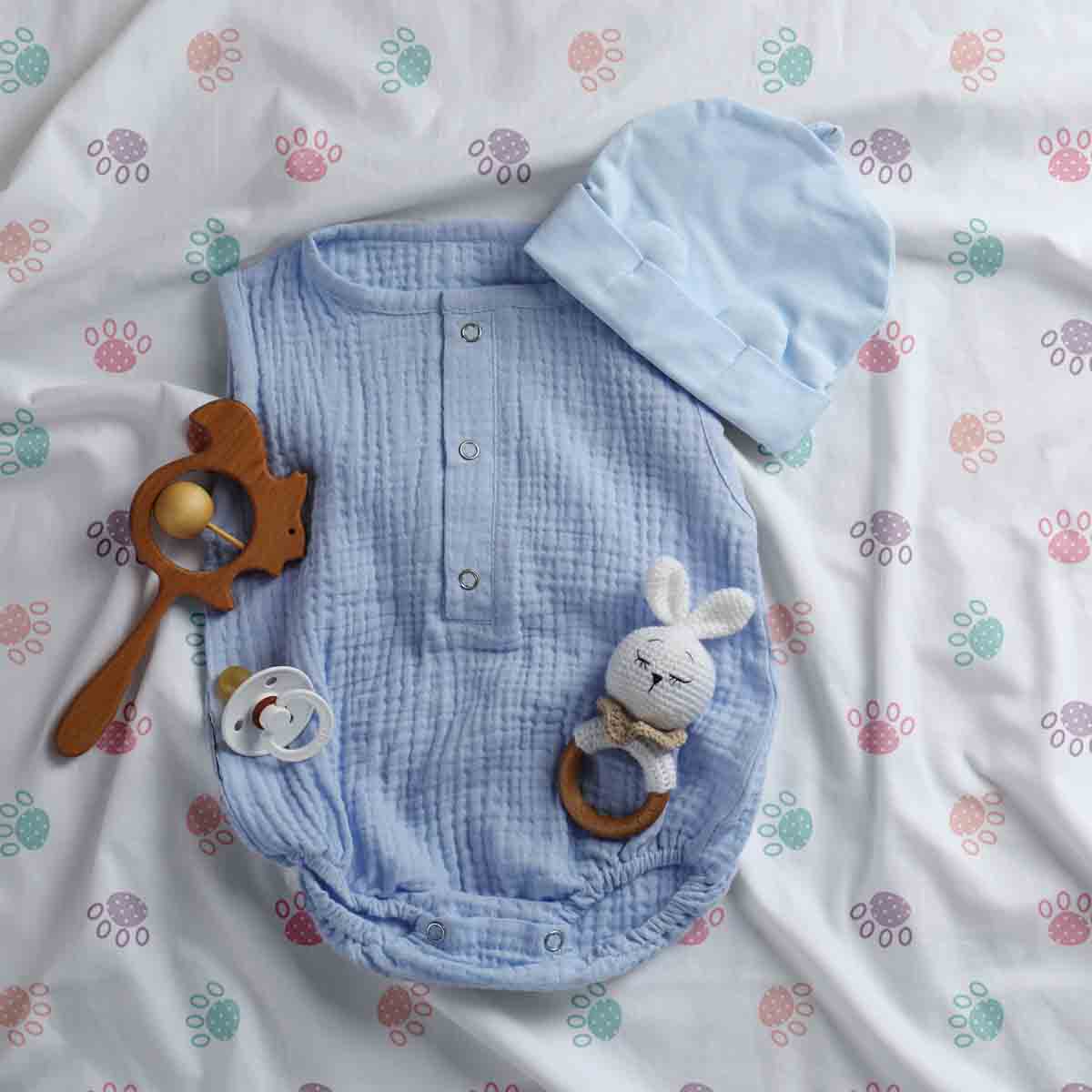 Therapy blankets bedding set white with colorful paws