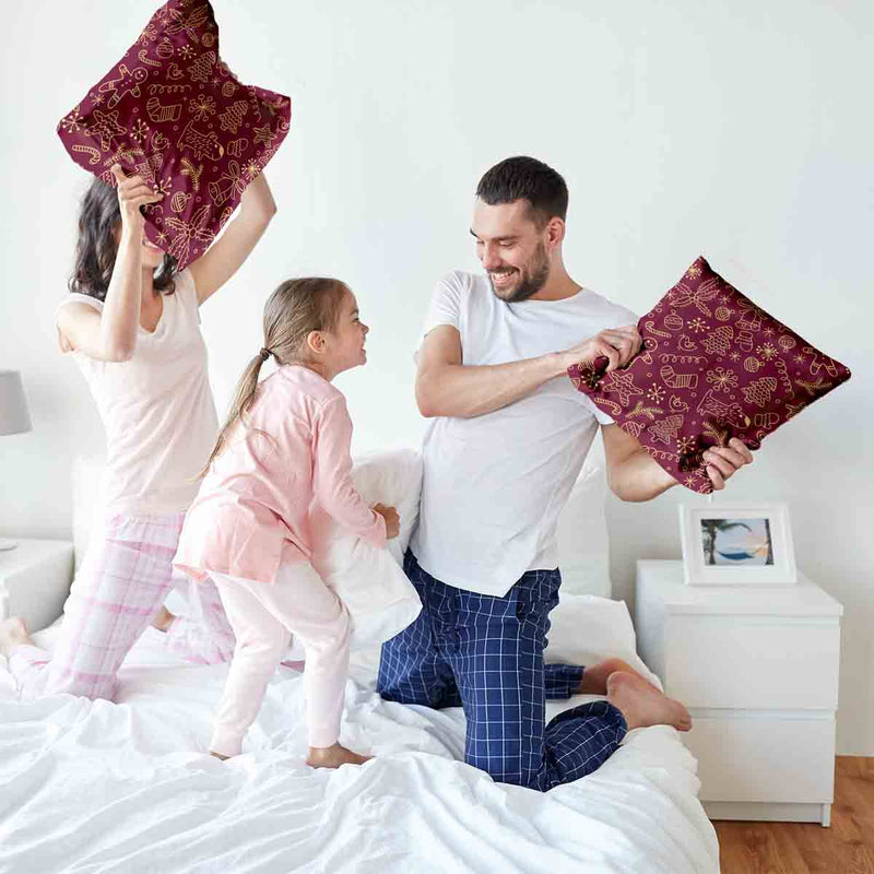 Health pillow, red, with funny Christmas motifs.