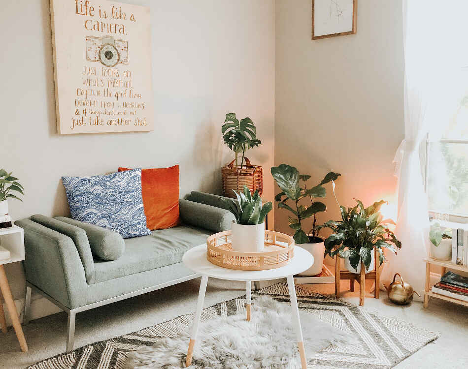 Health pillow waves in blue